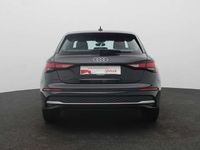 Second-hand Audi A3 116 CP (85 kW) 2024 Negru Berlinǎ