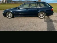 Gebraucht BMW 530 193 PS (141 kW) 2002 Blau Kombi