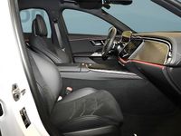 Gebraucht Mercedes E300 197 PS (144 kW) 2025 Weiß Limousine