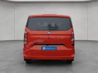 Neu Ford Tourneo Custom Titanium 136 PS (100 kW) 2026 Rot Van