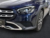 Gebraucht Mercedes E400 Avantgarde 330 PS (242 kW) 2022 Blau Limousine