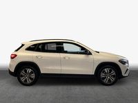 Gebraucht Mercedes GLA200 Progressive 150 PS (110 kW) 2026 Weiß SUV