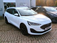 Gebraucht Ford Focus Titanium 125 PS (91 kW) 2022 Weiß Limousine