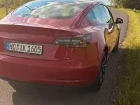 Gebraucht Tesla Model 3 366 kW (498 PS) 2022 Rot Limousine