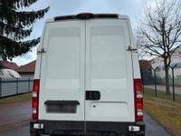 Gebraucht Iveco Daily 177 PS (130 kW) 2010 Weiß Van / Kleinbus