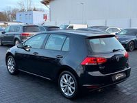 Gebraucht VW Golf VII Highline 150 PS (110 kW) 2015 Schwarz Limousine