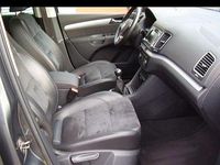 Gebraucht VW Sharan 140 PS (102 kW) 2011 Grau Van / Kleinbus