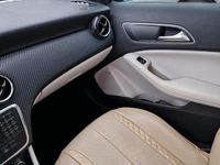 Gebraucht Mercedes GLA200 156 PS (114 kW) 2015 Braun SUV