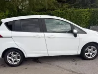 Gebraucht Ford B-MAX SYNC Edition 101 PS (74 kW) 2017 Weiß Van / Kleinbus