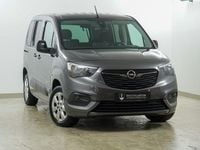 Gebraucht Opel Combo Elegance 131 PS (96 kW) 2022 Mondstein grau/e:vulkan grau Van / Kleinbus