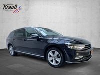 Second-hand VW Passat Elegance 200 CP (147 kW) 2022 Negru Break