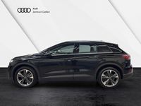 Gebraucht Audi Q4 e-tron Advanced 150 kW (204 PS) 2023 Mythosschwarz metallic SUV