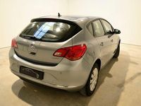 Gebraucht Opel Astra Selection 140 PS (102 kW) 2013 Grau Limousine