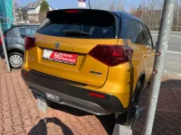 Gebraucht Suzuki Vitara 109 PS (80 kW) 2024 Gold SUV