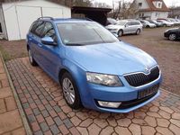 Gebraucht Skoda Octavia Elegance 150 PS (110 kW) 2015 Blau Kleinwagen