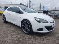 Gebraucht Opel Astra GTC 200 PS (147 kW) 2014 Weiß Limousine