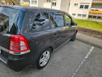 Gebraucht Opel Zafira Edition 140 PS (102 kW) 2009 Grau Van / Kleinbus