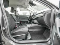 Gebraucht Ford Focus Titanium 125 PS (91 kW) 2024 Grau Limousine