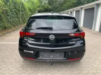 Gebraucht Opel Astra Active 105 PS (77 kW) 2017 Schwarz Limousine