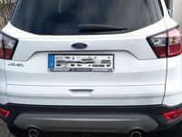 gebraucht Ford Kuga Kuga1.5 EcoBoost 2x4 Aut. Cool