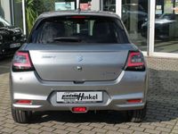 Gebraucht Suzuki Swift Comfort 83 PS (61 kW) 2024 Silber Kleinwagen