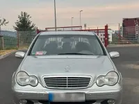 Gebraucht Mercedes C200 163 PS (119 kW) 2003 Silber Limousine