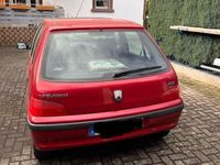 gebraucht Peugeot 106 1.4 Automatik 8fach bereift