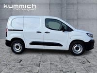 Neu Opel Combo 102 PS (75 kW) 2026 Weiß Limousine