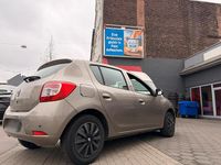 Gebraucht Dacia Sandero 90 PS (66 kW) 2013 Braun Limousine