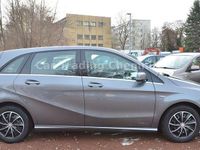 Gebraucht Mercedes B180 122 PS (89 kW) 2011 Grau Van / Kleinbus