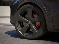 Neu Porsche Cayenne S E-Hybrid Black Edition 519 PS (381 kW) 2026 Schwarz SUV