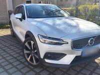 Occasion Volvo V60 CC 197 ch (144 kW) 2021 Blanc Break