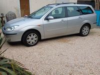 Gebraucht Ford Focus Ghia 131 PS (96 kW) 2002 Silber Kombi