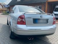 Usata VW Passat 115 CV (84 kW) 2003 Argento Berlina