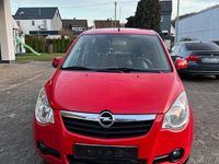 Gebraucht Opel Agila 86 PS (63 kW) 2012 Rot Kleinwagen