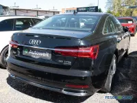 Gebraucht Audi A6 Design 265 PS (194 kW) 2022 Mythosschwarz metallic Limousine