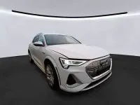 Gebraucht Audi e-tron Ambiente 369 kW (503 PS) 2022 Weiß SUV