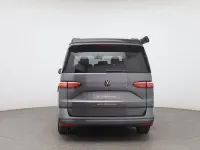 Neu VW California Beach 150 PS (110 kW) 2026 Grau Van