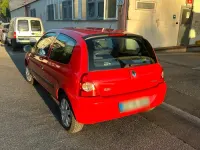 Gebraucht Renault Clio II 58 PS (42 kW) 2010 Rot Limousine