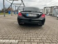 Używany Mercedes C400 333 KM (244 kW) 2017 Czarny Sedan/Limuzyna