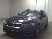 Gebraucht BMW 330 M Sport 252 PS (185 kW) 2021 Black sapphire metallic Kombi