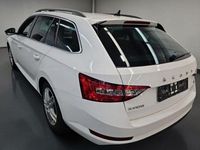 Gebraucht Skoda Superb Ambition 218 PS (160 kW) 2020 Weiß Kombi