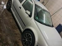Gebraucht VW Golf IV 105 PS (77 kW) 2000 Silber Kleinwagen