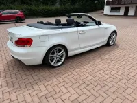 Gebraucht BMW 120 Cabriolet Performance 170 PS (125 kW) 2011 Weiß Cabrio
