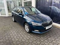 Gebraucht Skoda Fabia Style 95 PS (69 kW) 2020 Lavablau metallic Kombi