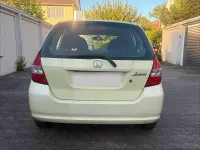 Usata Honda Jazz 83 CV (61 kW) 2002 Giallo Utilitaria