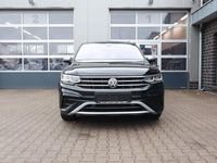 Gebraucht VW Tiguan Allspace Elegance 150 PS (110 kW) 2022 Schwarz SUV
