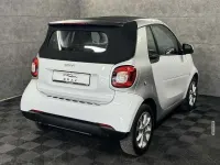 Gebraucht Smart ForTwo Cabrio Basis 71 PS (52 kW) 2016 Weiß Cabrio
