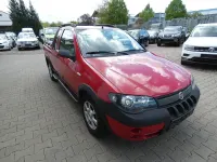 Gebraucht Fiat Strada 84 PS (61 kW) 2009 Rot Pickup