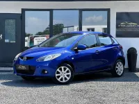 Gebraucht Mazda 2 Independence 103 PS (75 kW) 2009 Blau Kleinwagen